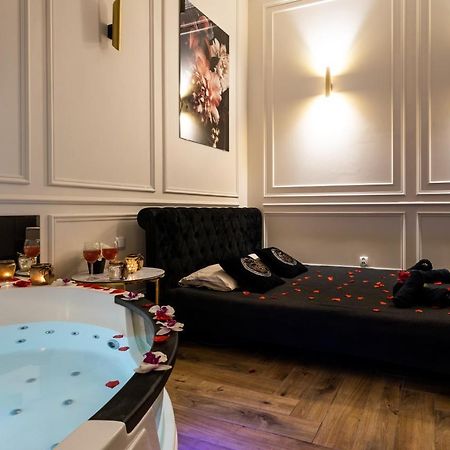 Vistula Boulevards Jacuzzi Apartment Cracovia Exterior foto